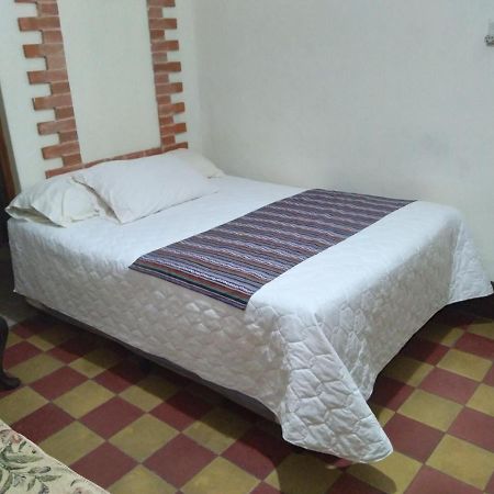 Hotel Acatenango Inn أنتيغوا غواتيمالا المظهر الخارجي الصورة