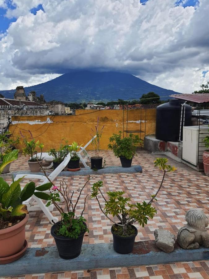 Hotel Acatenango Inn أنتيغوا غواتيمالا المظهر الخارجي الصورة
