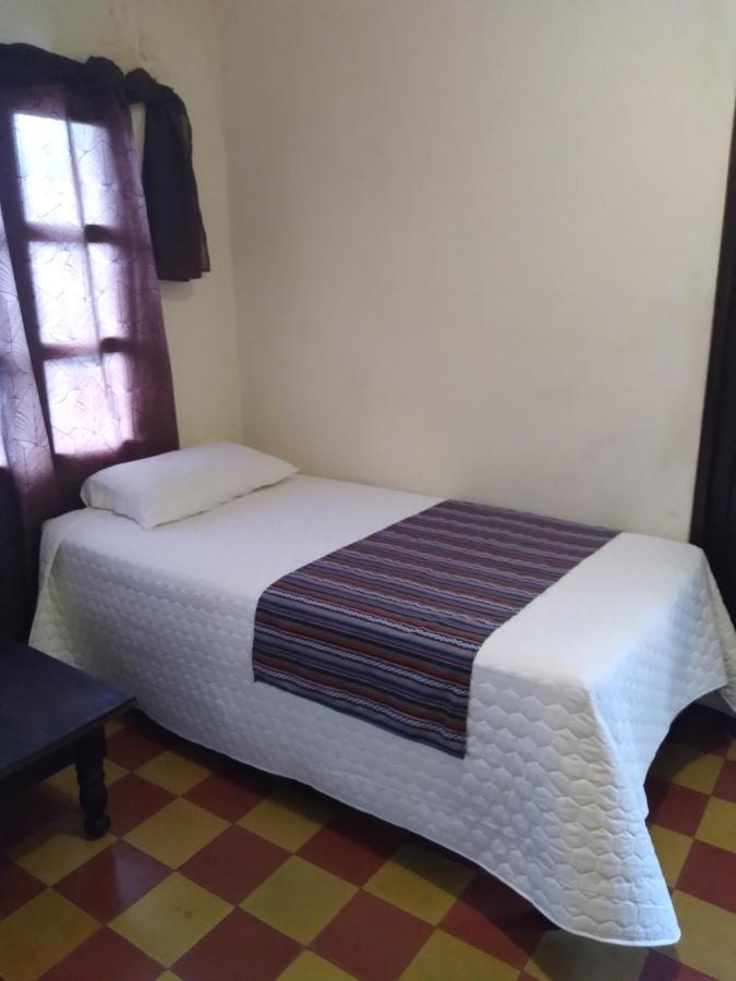 Hotel Acatenango Inn أنتيغوا غواتيمالا المظهر الخارجي الصورة