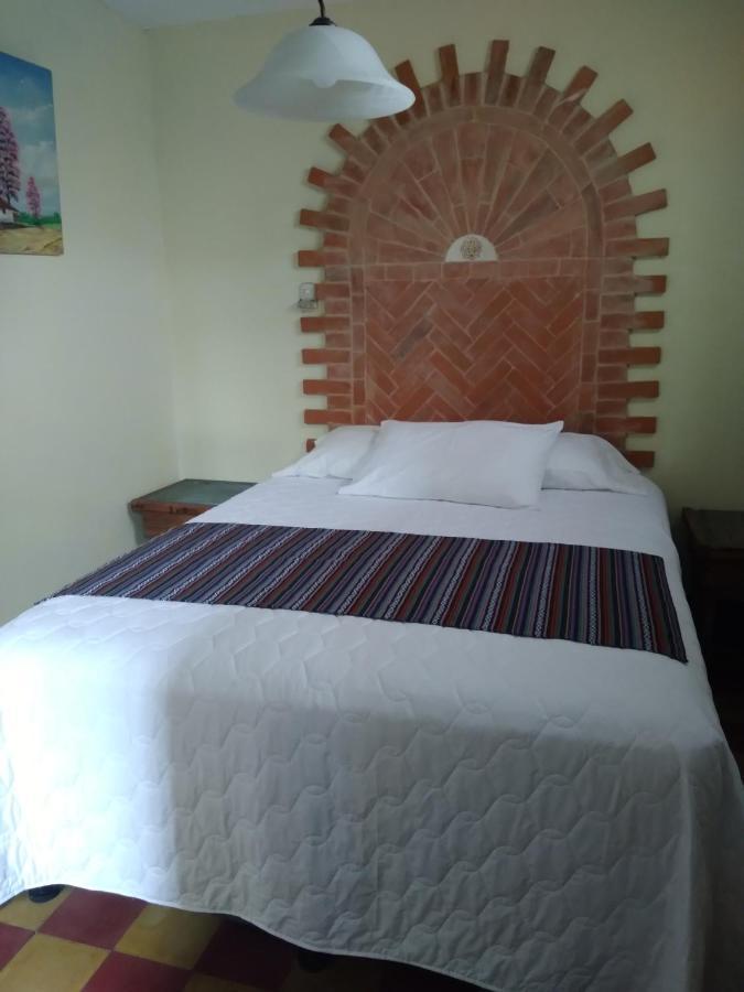 Hotel Acatenango Inn أنتيغوا غواتيمالا المظهر الخارجي الصورة