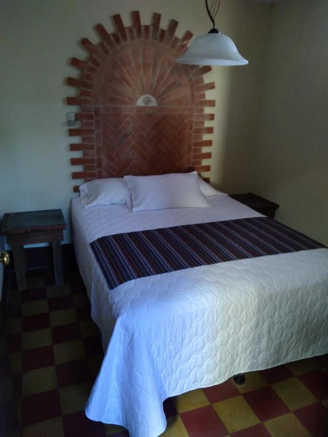 Hotel Acatenango Inn أنتيغوا غواتيمالا المظهر الخارجي الصورة