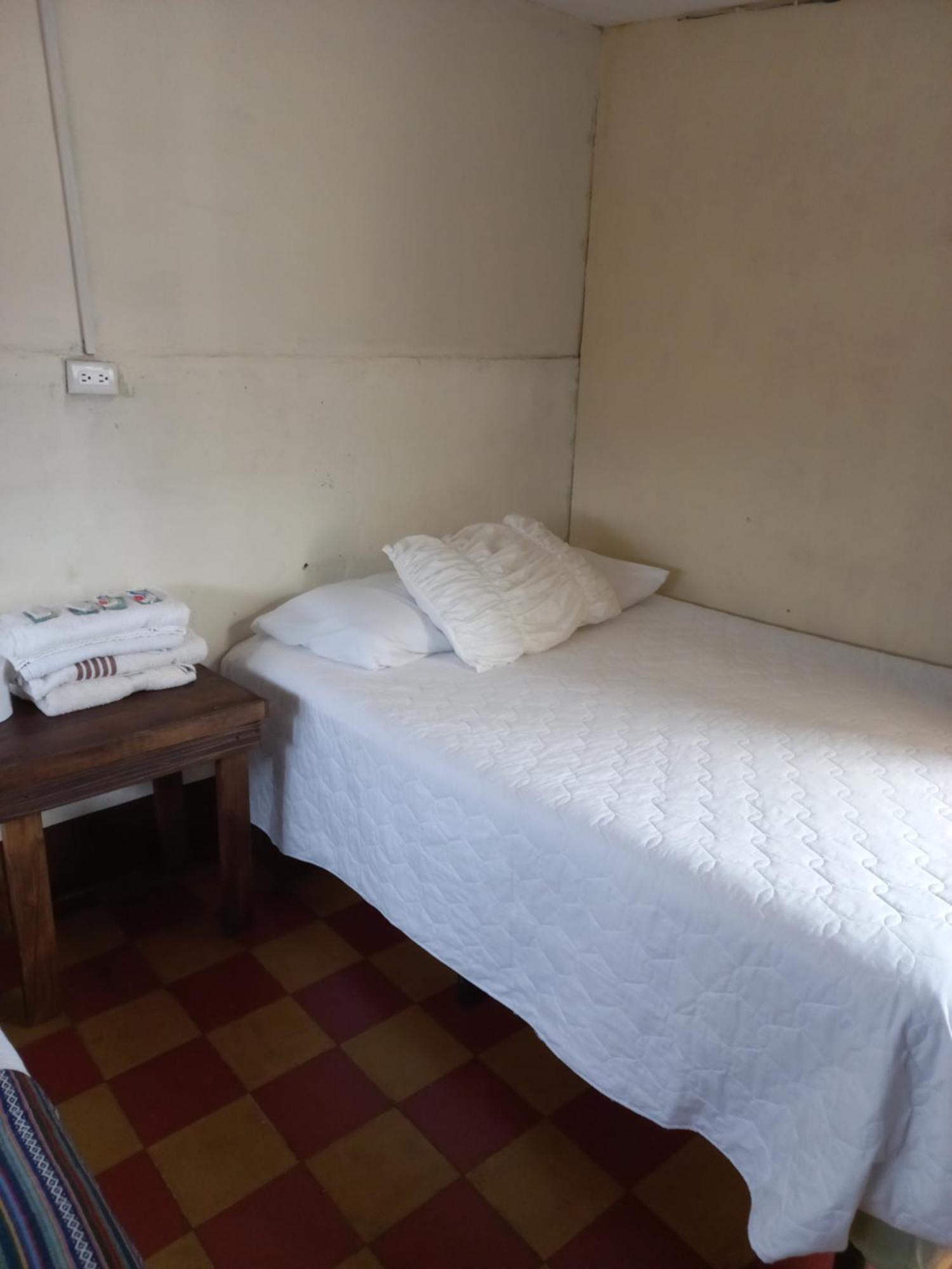 Hotel Acatenango Inn أنتيغوا غواتيمالا المظهر الخارجي الصورة